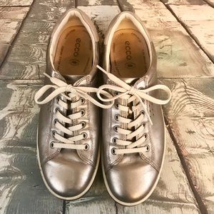 ecco silver shoes